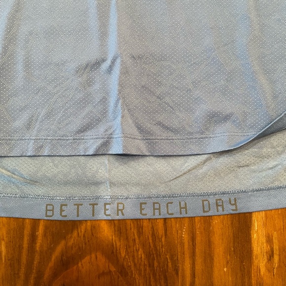 Lululemon Men’s License to Train Shirt - Picture 3 of 4